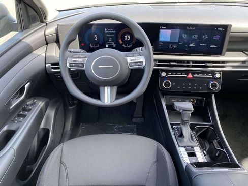 New 2026 Hyundai Tucson SEL FWD image 4