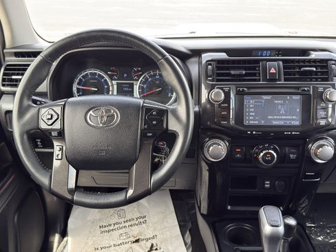 Used 2019 Toyota 4Runner TRD Pro AWD/4WD image 25