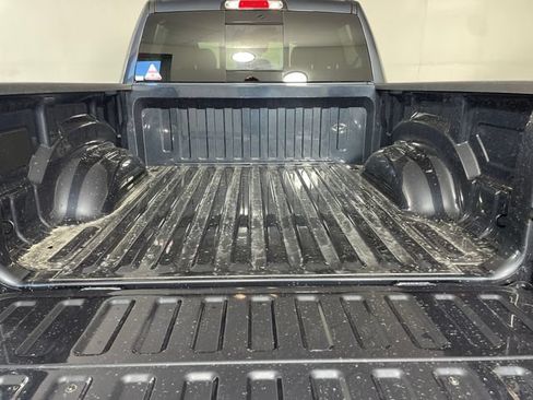 New 2026 RAM 1500 Express AWD/4WD image 10