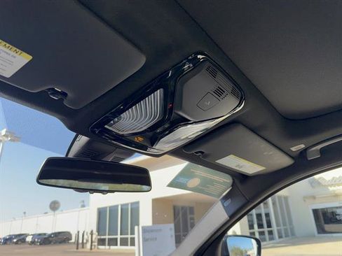 Certified 2023 BMW 330e xDrive w/ M Sport Package image 20