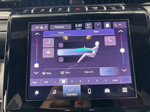 New 2025 Jeep Grand Cherokee L Altitude image 18