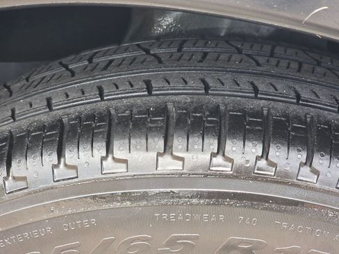 Used 2012 Honda CR-V EX-L image 29