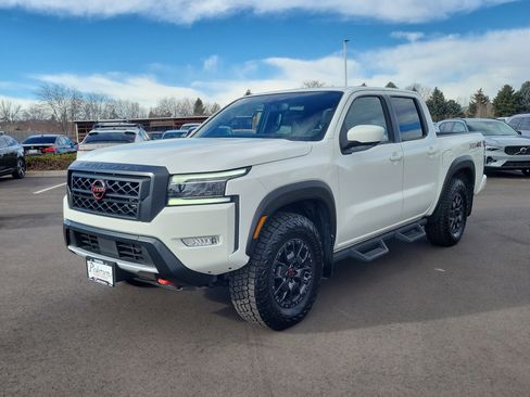 Used 2022 Nissan Frontier PRO-4X w/ Pro-4X Premium Package image 4