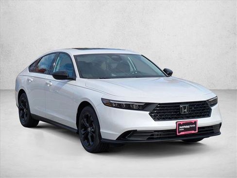 New 2025 Honda Accord SE image 7