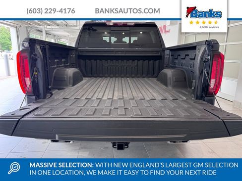 Certified 2023 GMC Sierra 1500 Denali w/ Technology Package AWD/4WD image 8