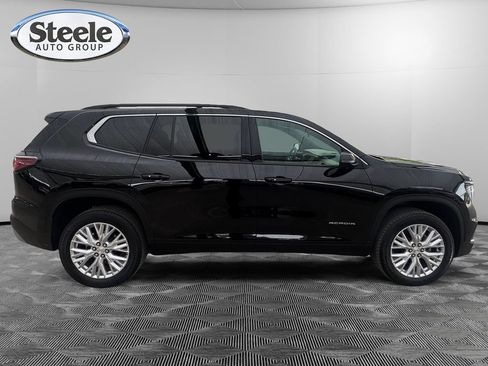 Certified 2026 GMC Acadia Elevation w/ Elevation Premium Package FWD image 6