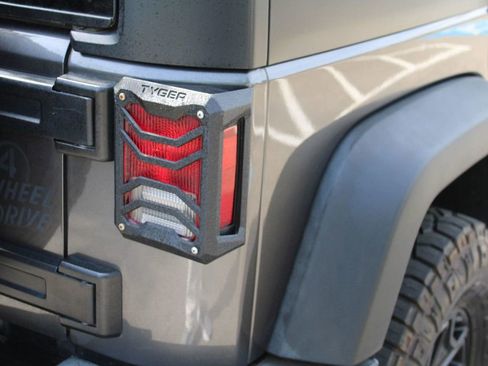 Used 2017 Jeep Wrangler Willys Wheeler image 17