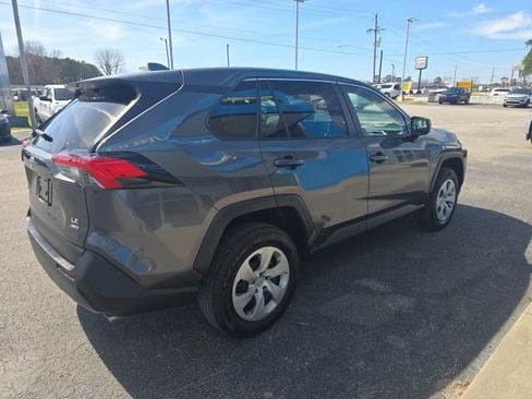 Used 2024 Toyota RAV4 LE image 5