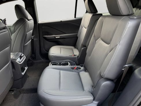 New 2026 Lexus TX 500h AWD image 9
