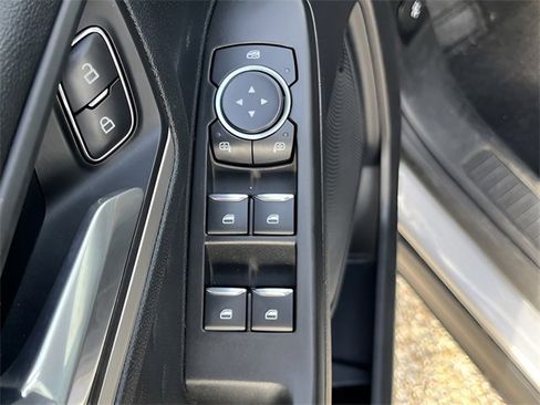 Used 2024 Ford Escape Active image 15