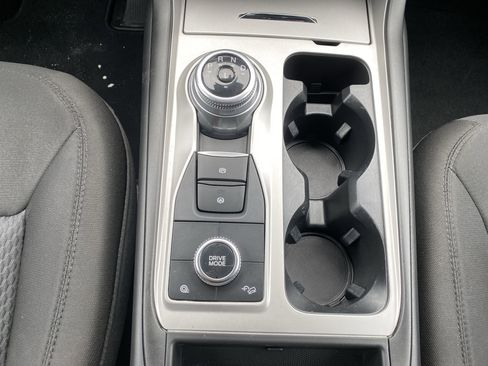 Used 2022 Ford Explorer XLT w/ Class IV Trailer Tow Package image 22