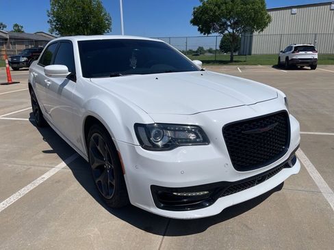 Used 2023 Chrysler 300 S w/ Comfort Group image 1