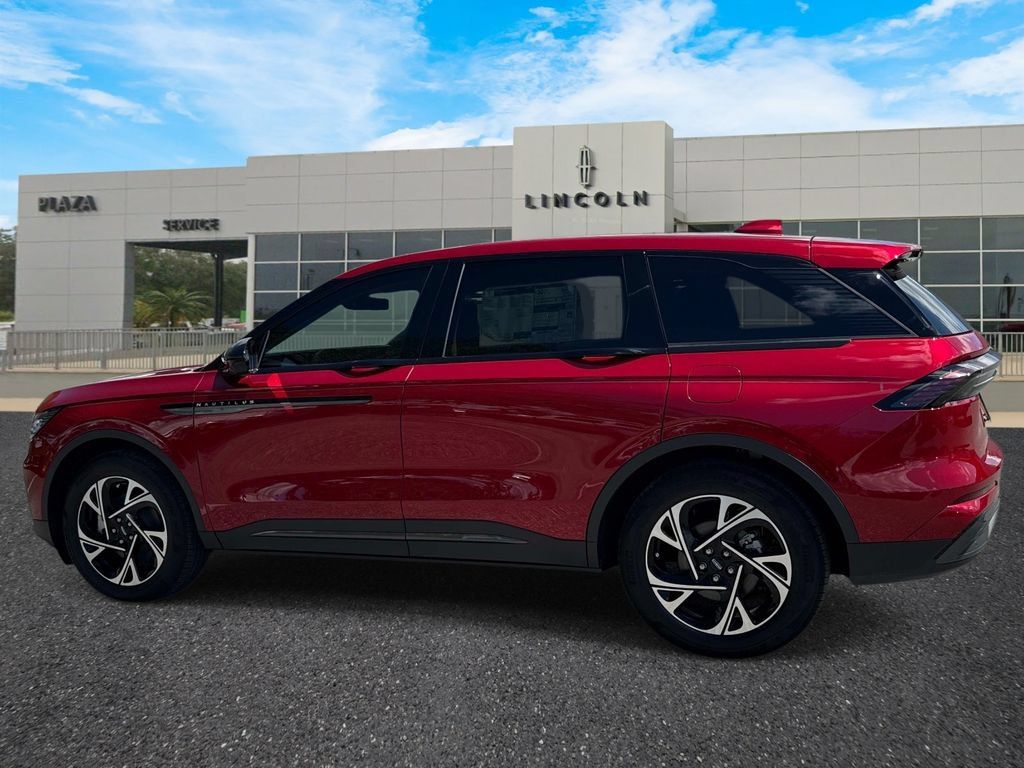 New 2026 Lincoln Nautilus Premier w/ Equipment Group 102A AWD/4WD image 5