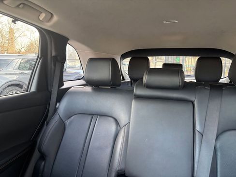 Used 2025 MAZDA CX-90 3.3 Turbo w/ Preferred Package image 38