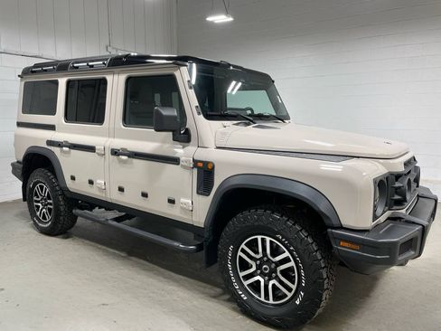Used 2025 INEOS Grenadier AWD/4WD image 2