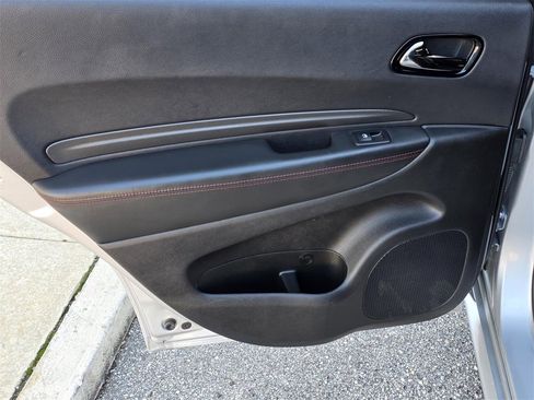 Used 2024 Dodge Durango GT image 37