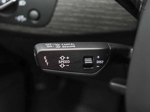 Used 2024 Audi A4 2.0T Premium image 30