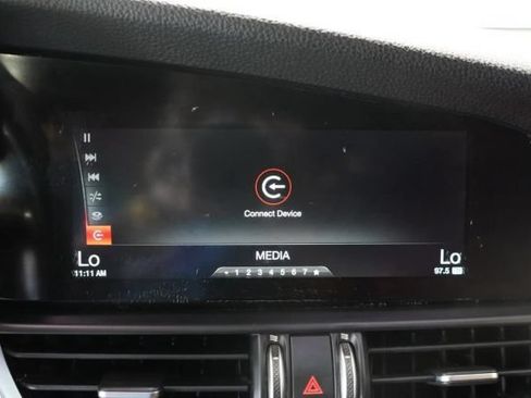 Used 2018 Alfa Romeo Giulia Ti Sport w/ Quick Order Package 22U Sport RWD image 27