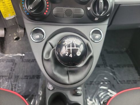 Used 2017 FIAT 500 Pop image 20