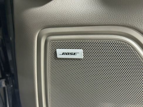 Used 2020 Porsche Macan Turbo image 51