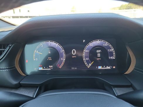 New 2026 Jeep Grand Cherokee Altitude image 12