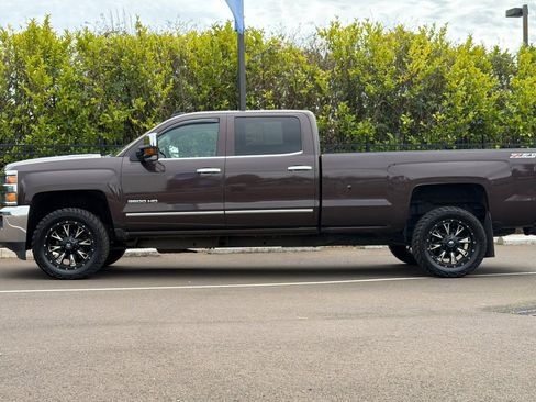 Used 2016 Chevrolet Silverado 3500 LTZ w/ Duramax Plus Package image 7