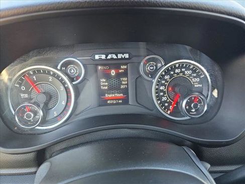 Used 2024 RAM 2500 Big Horn image 10