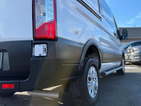 Used 2024 Ford Transit 250 Low Roof w/ Exterior Upgrade Package image 34