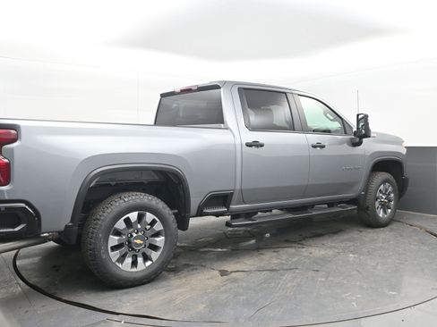 New 2026 Chevrolet Silverado 2500 Custom w/ Custom Value Package AWD/4WD image 9