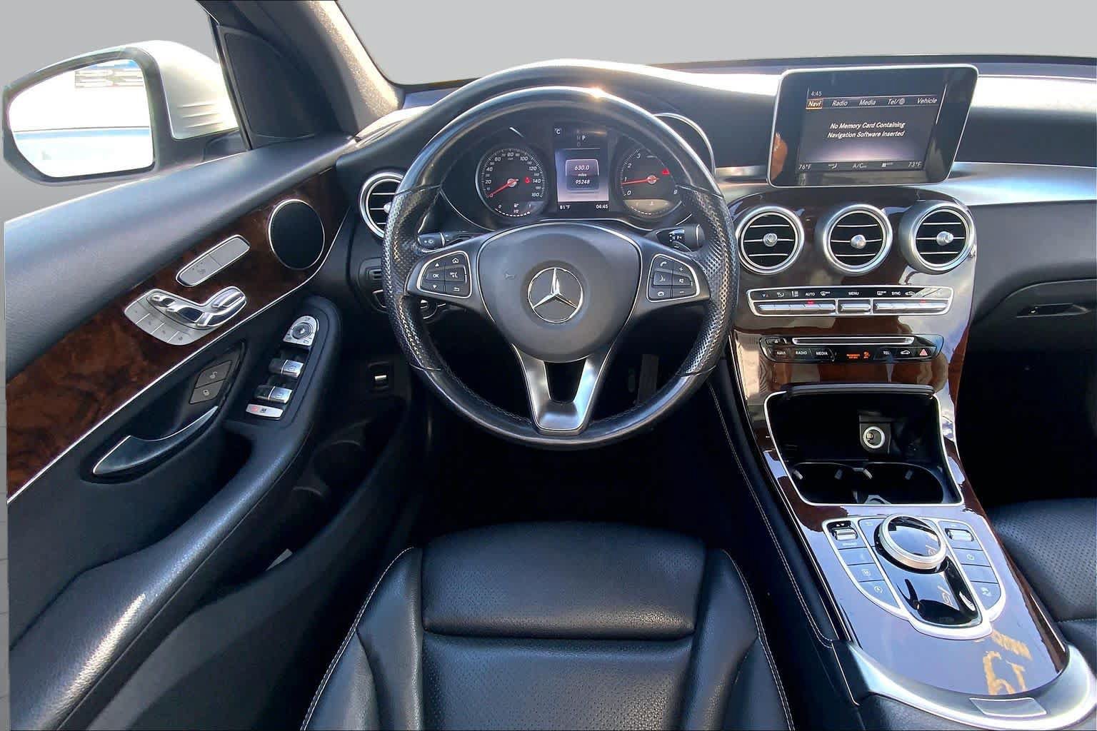Used 2019 Mercedes-Benz GLC 300 4MATIC image 6