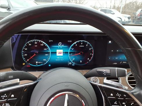 Used 2021 Mercedes-Benz E 350 4MATIC Sedan image 18