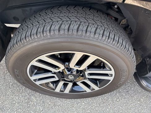 Used 2023 Toyota 4Runner Limited image 20