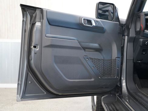 Used 2025 Ford Bronco Heritage Edition AWD/4WD image 29