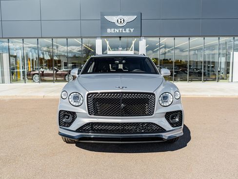 Certified 2022 Bentley Bentayga AWD/4WD image 20