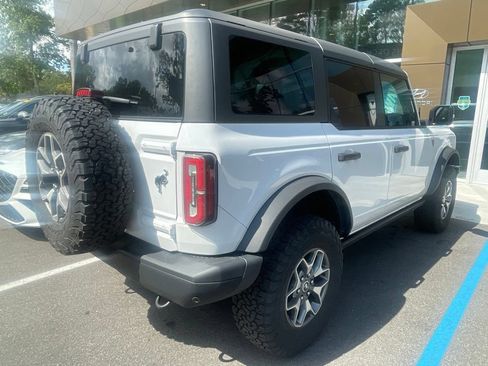 Used 2024 Ford Bronco Badlands AWD/4WD image 9