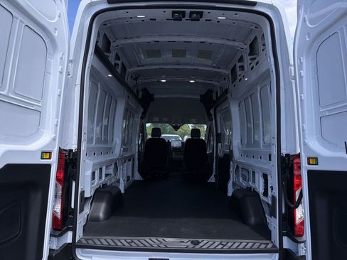New 2026 Ford Transit 250 148 High Roof RWD image 29