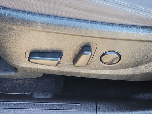 Used 2023 Hyundai Santa Fe SEL image 22