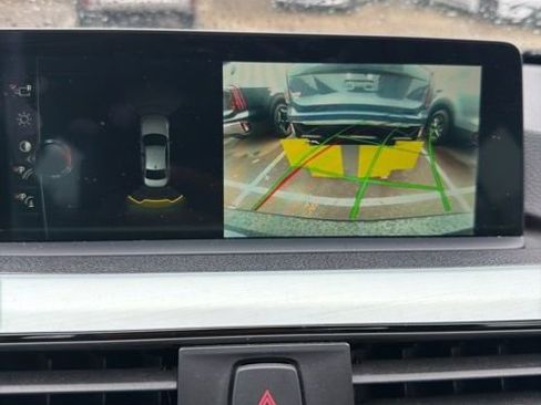 Used 2017 BMW 330i Sedan image 11