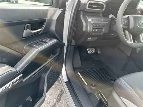 New 2025 Toyota Tacoma TRD Sport image 15