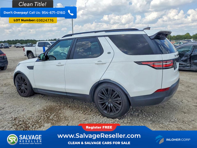 Used 2017 Land Rover Discovery HSE AWD/4WD image 3