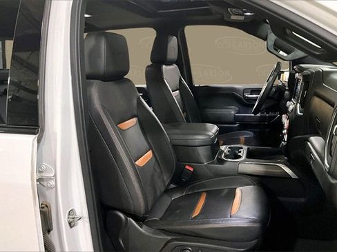 Used 2023 GMC Sierra 2500 AT4 w/ AT4 Preferred Package image 16