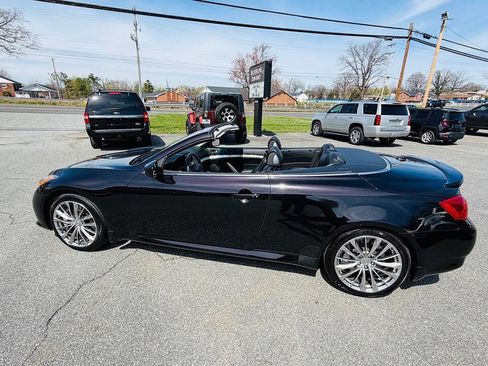Used 2012 INFINITI G37 Sport 2dr Convertible w/ Premium Pkg image 3