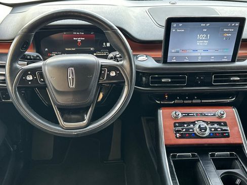 Certified 2020 Lincoln Aviator Reserve w/ Equipment Group 201A AWD/4WD image 13