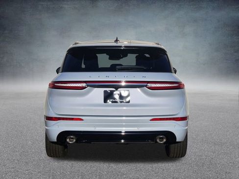 New 2025 Lincoln Corsair Grand Touring image 6