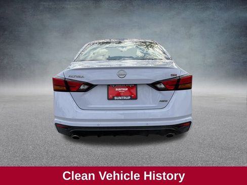 Used 2025 Nissan Altima 2.5 SR image 6