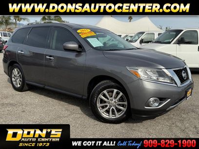 Used 2015 Nissan Pathfinder SV