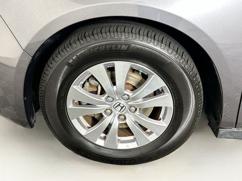 Used 2016 Honda Odyssey EX-L image 11