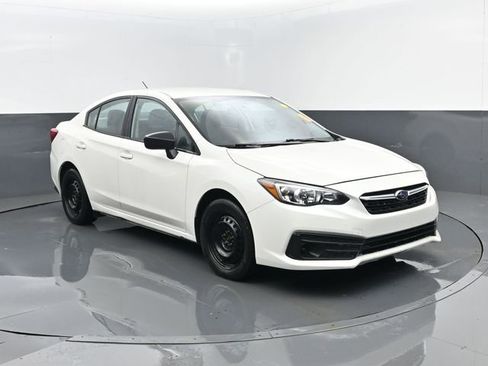 Used 2023 Subaru Impreza 2.0i image 3