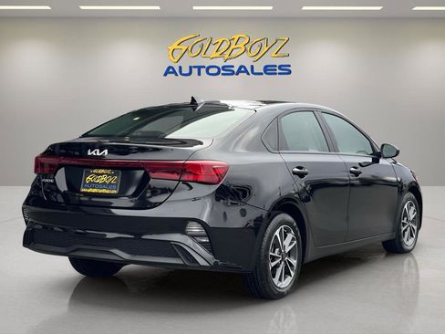 Used 2024 Kia Forte LXS image 4