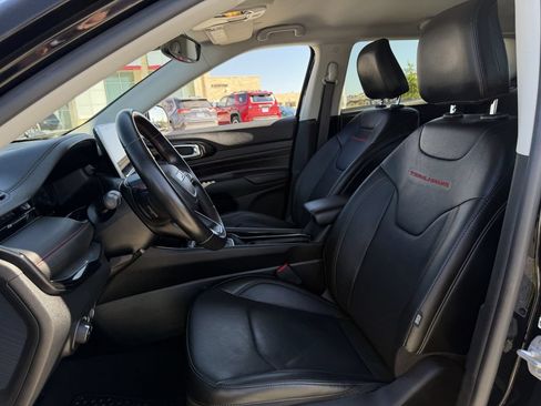 Used 2022 Jeep Compass Trailhawk w/ Trailhawk Elite Group AWD/4WD image 27